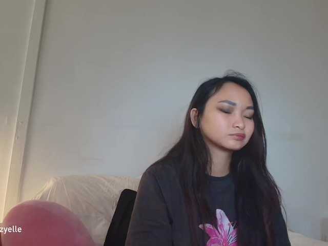 RozyBlack live cam on BongaCams