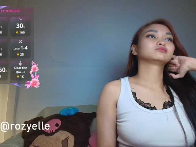 RozyBlack live cam on BongaCams
