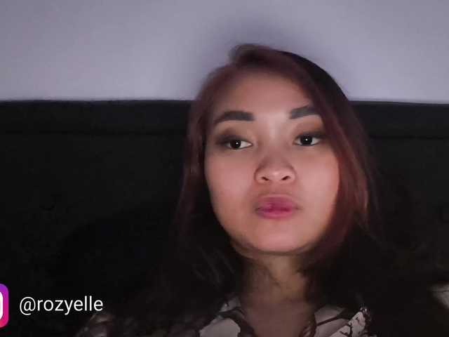 RozyBlack live cam on BongaCams