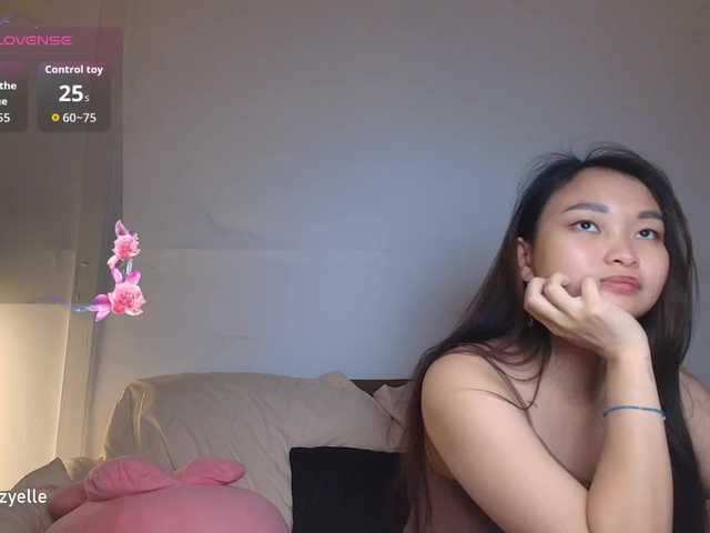RozyBlack live cam on BongaCams