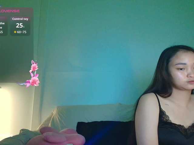 RozyBlack live cam on BongaCams