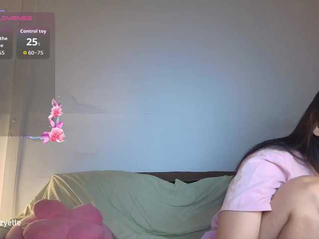 RozyBlack live cam on BongaCams