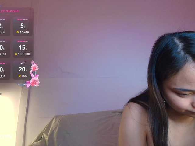 RozyBlack live cam on BongaCams