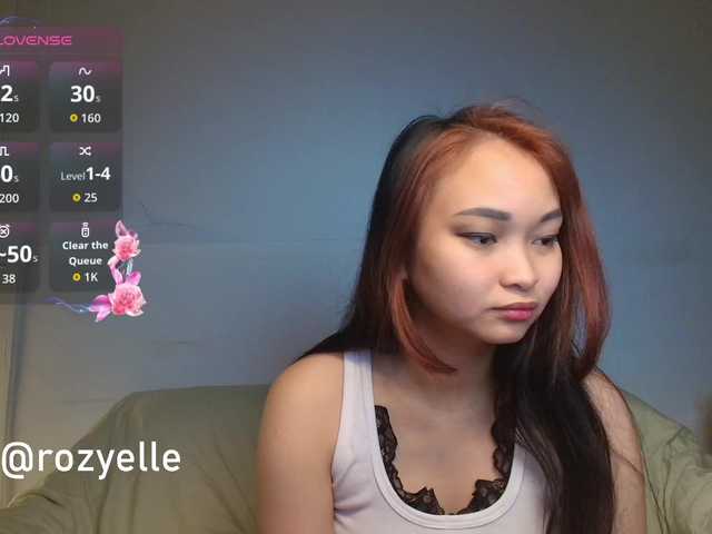 RozyBlack live cam on BongaCams