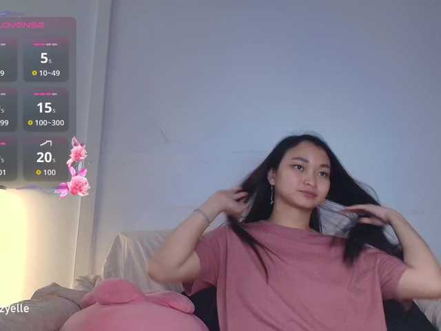 RozyBlack live webcam show