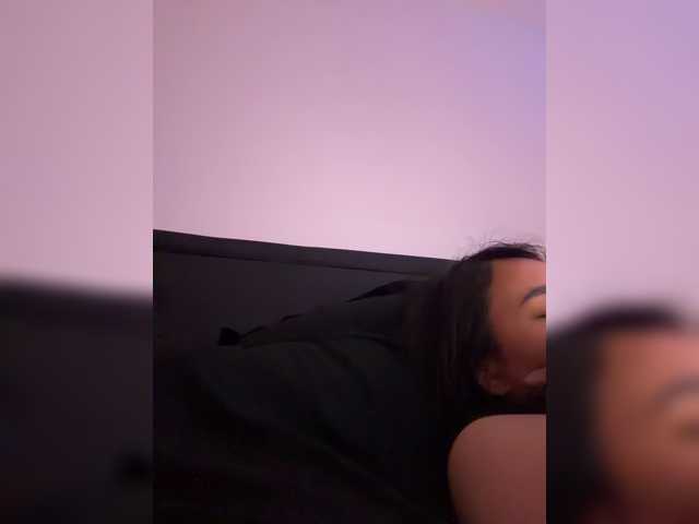 RozyBlack live cam on BongaCams
