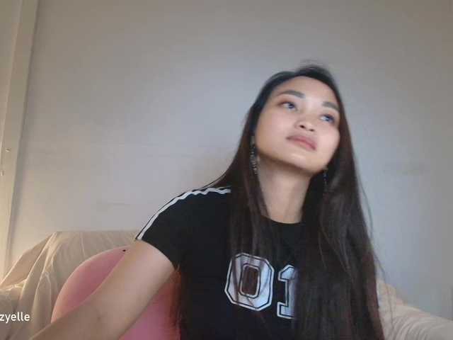 RozyBlack live cam on BongaCams