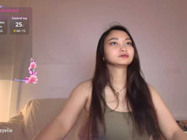 RozyBlack live cam on BongaCams
