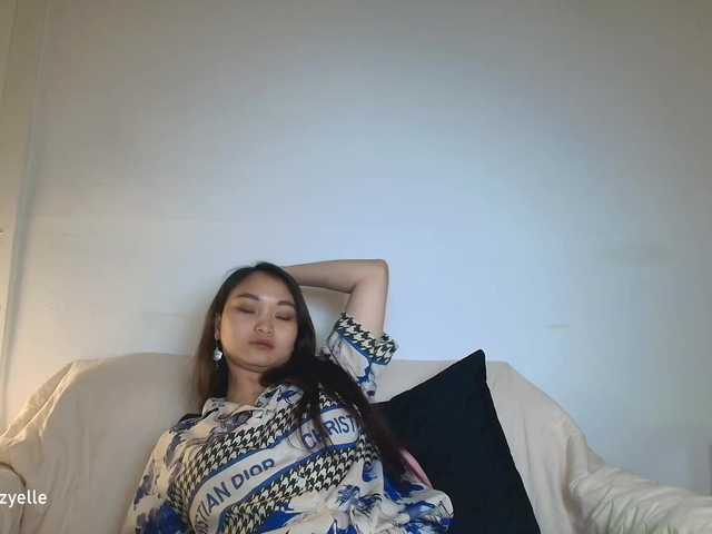 RozyBlack live cam on BongaCams