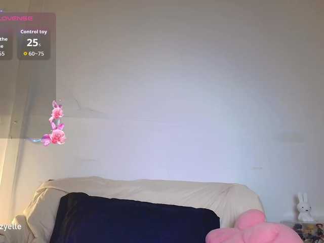 RozyBlack live cam on BongaCams