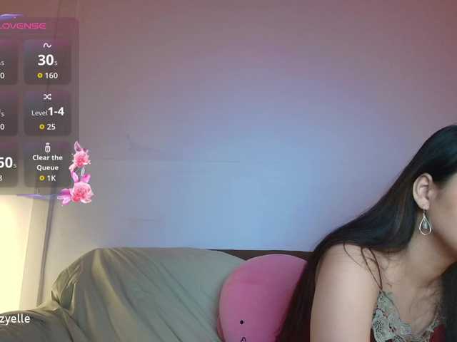 RozyBlack live cam on BongaCams