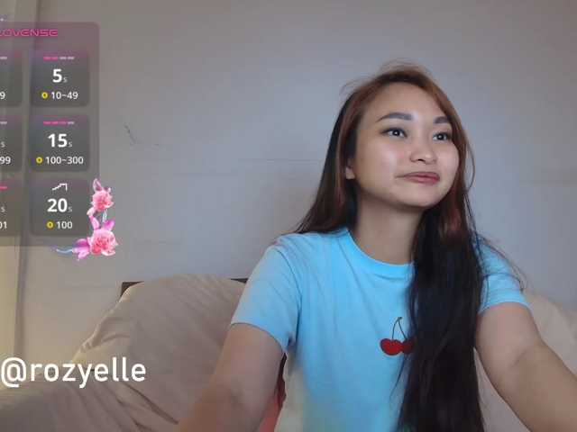 RozyBlack live cam on BongaCams