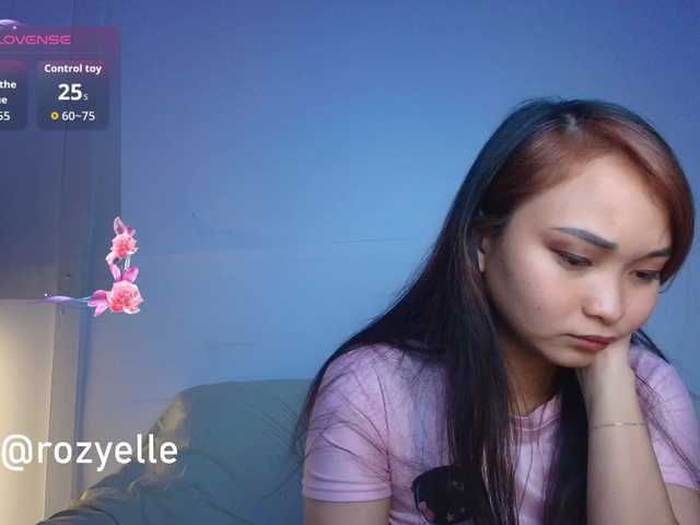 RozyBlack live cam on BongaCams