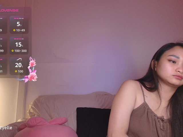 RozyBlack live cam on BongaCams
