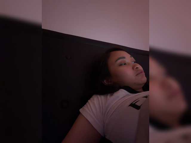 RozyBlack live cam on BongaCams