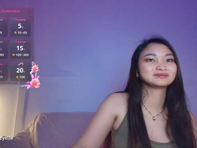 RozyBlack live webcam show