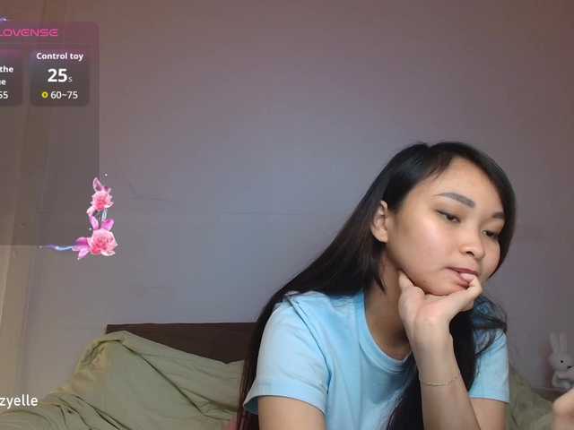 RozyBlack live cam on BongaCams