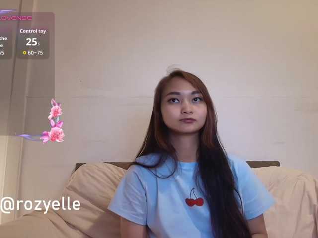 RozyBlack live cam on BongaCams