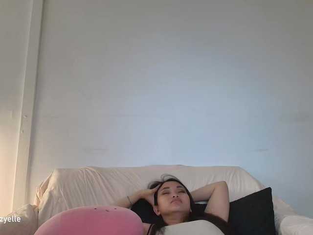 RozyBlack live cam on BongaCams