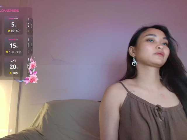 RozyBlack live cam on BongaCams