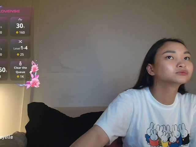 RozyBlack live cam on BongaCams