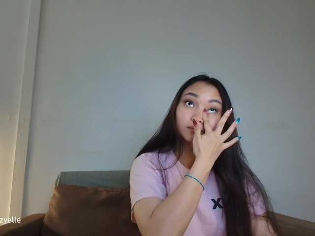 RozyBlack live cam on BongaCams