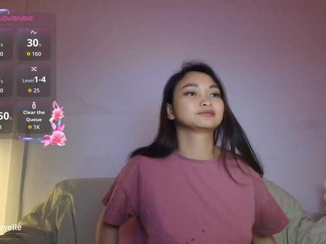 RozyBlack live cam on BongaCams