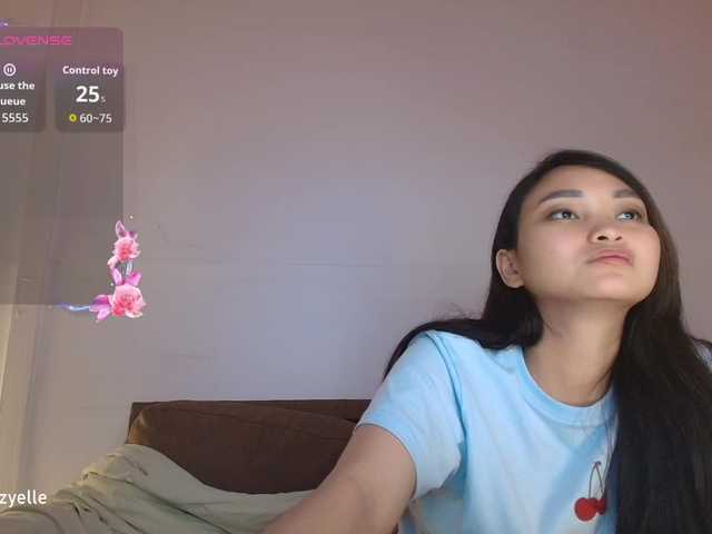 RozyBlack live cam on BongaCams
