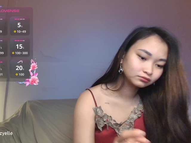 RozyBlack live cam on BongaCams