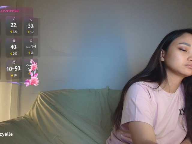 RozyBlack live cam on BongaCams