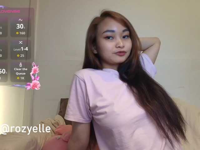 RozyBlack live cam on BongaCams