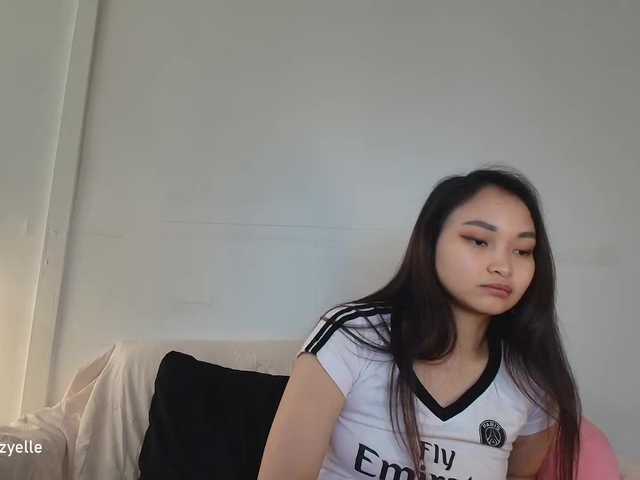 RozyBlack live cam on BongaCams