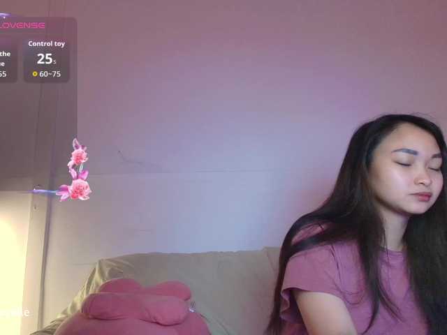 RozyBlack live cam on BongaCams