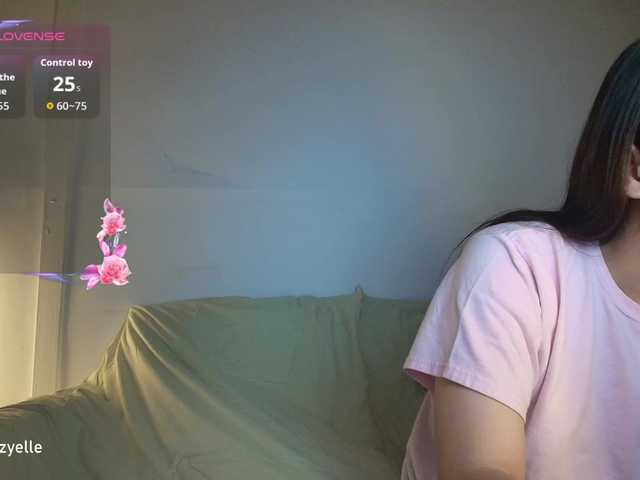 RozyBlack live cam on BongaCams