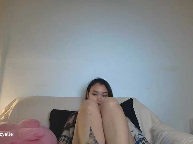 RozyBlack live cam on BongaCams