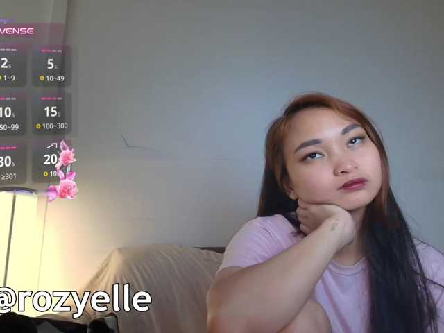 RozyBlack live cam on BongaCams