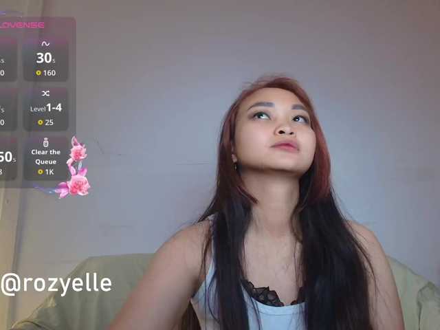 RozyBlack live cam on BongaCams