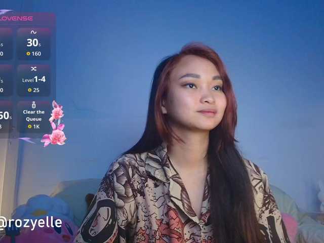 RozyBlack live cam on BongaCams