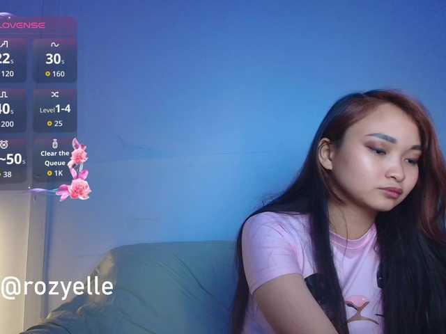 RozyBlack live cam on BongaCams