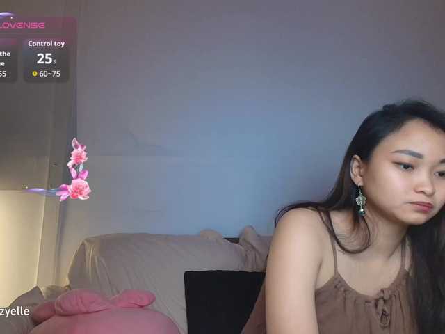 RozyBlack live cam on BongaCams