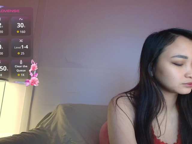 RozyBlack live cam on BongaCams