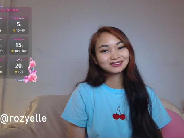 RozyBlack, live now on BongaCams