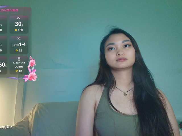 RozyBlack live webcam show