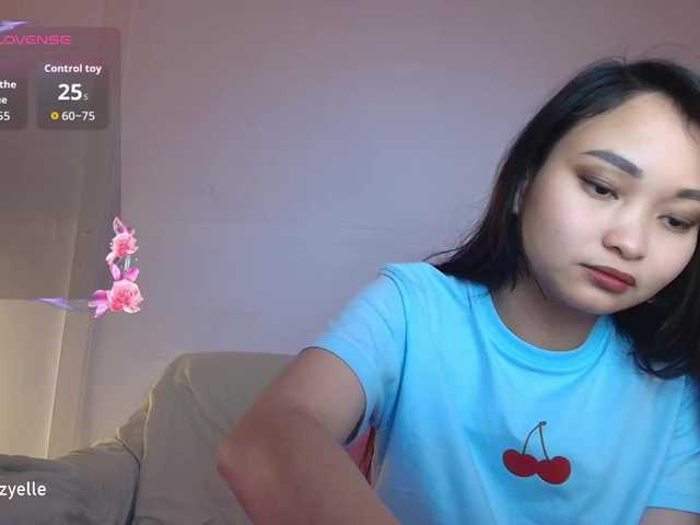 RozyBlack live cam on BongaCams