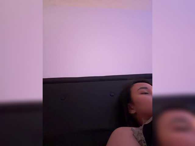 RozyBlack live cam on BongaCams