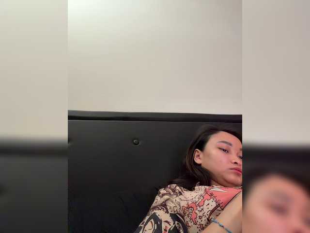 RozyBlack live cam on BongaCams