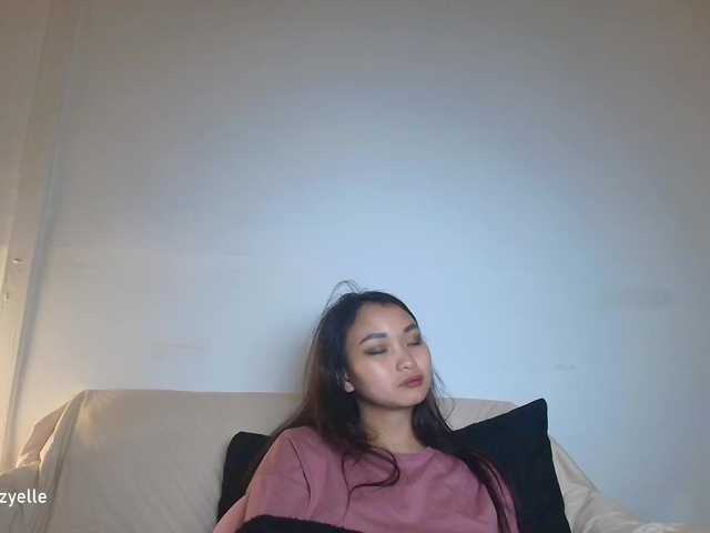 RozyBlack live cam on BongaCams