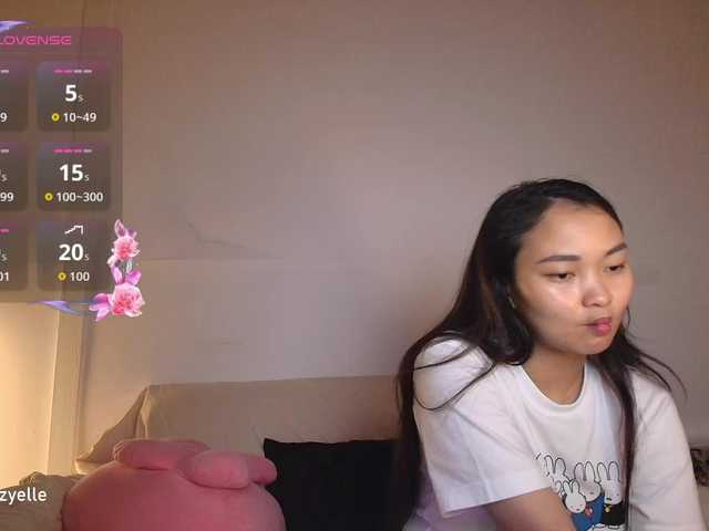 RozyBlack live cam on BongaCams