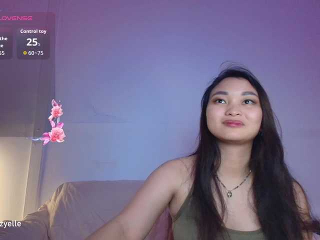 RozyBlack live cam on BongaCams