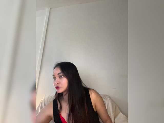 RozyBlack live cam on BongaCams